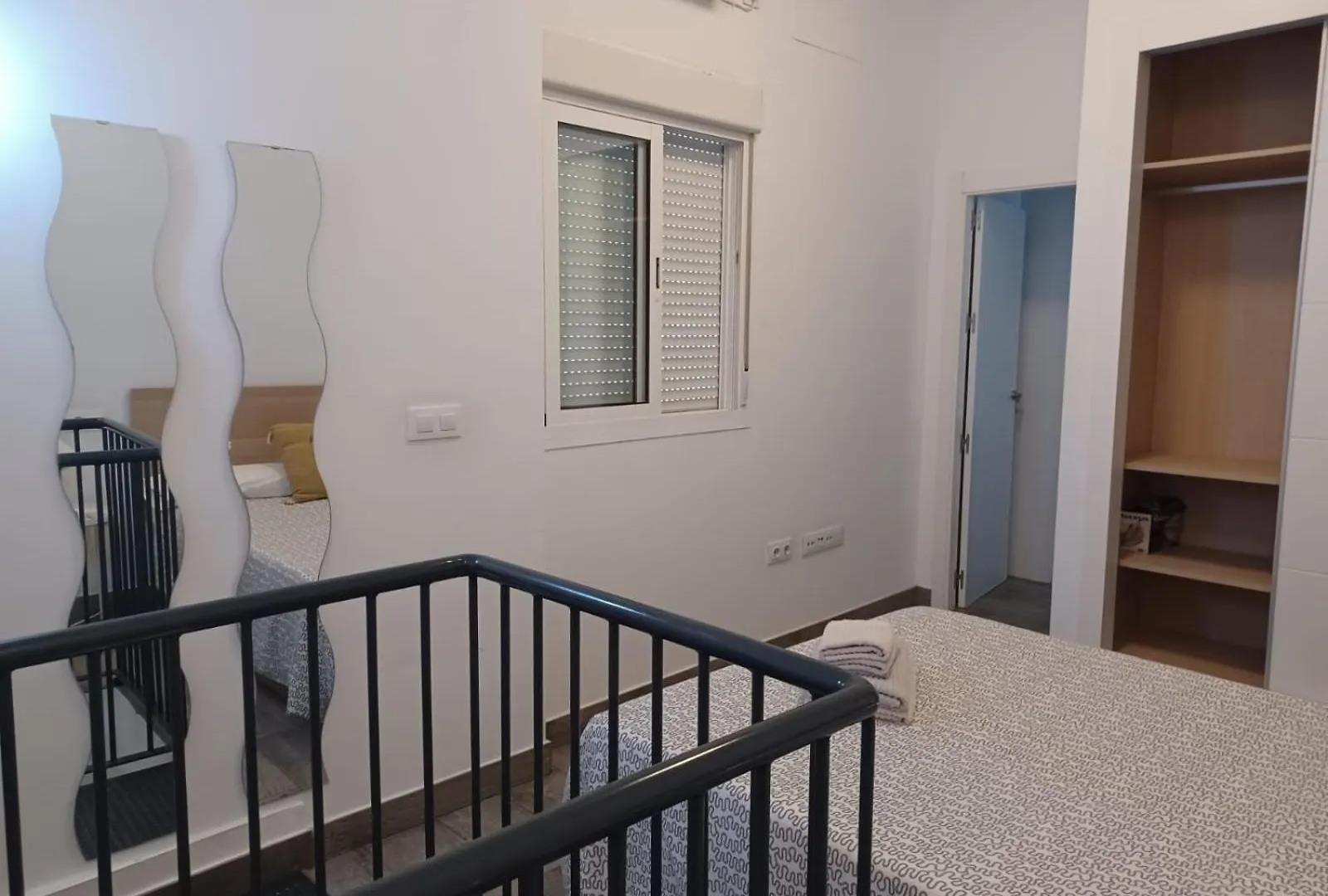 Apartamento En El Casco Antiguo En Plena Alameda location
