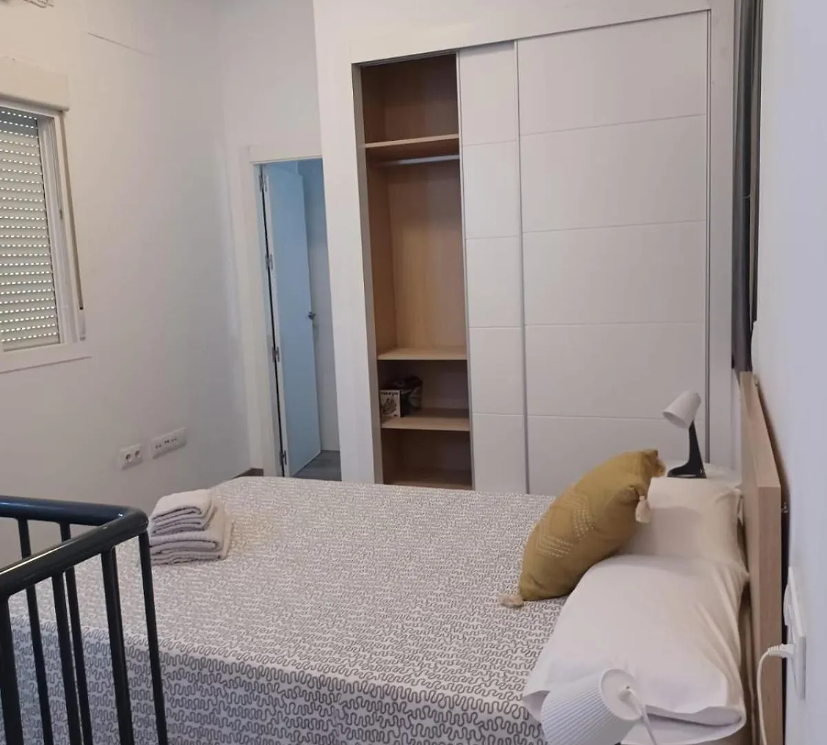 Apartamento En El Casco Antiguo En Plena Alameda Seville 0*,  Spain